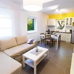 Casa de hóspedes Adriatic Sestina 3*