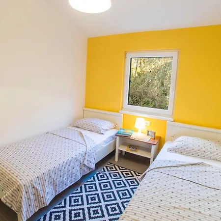 Guest house Adriatic Sestina 3*