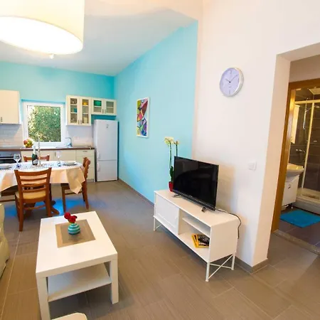 Adriatic Sestina 3*