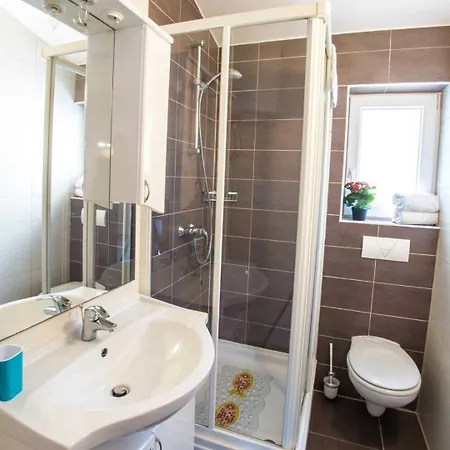 Adriatic Sestina Klek