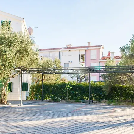 Casa de hóspedes Adriatic Sestina 3*